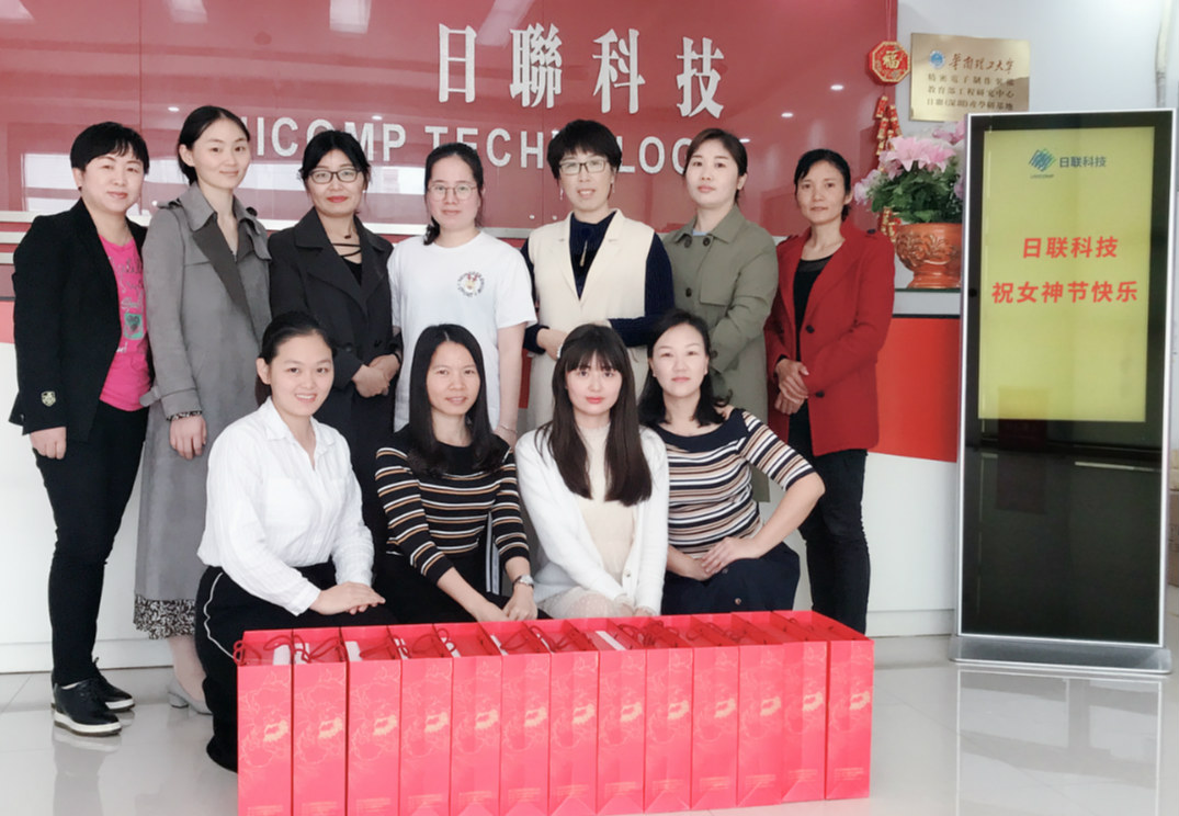 春风十里，不如有你——米兰全体祝所有女神节日快乐！